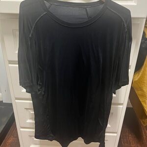 lululemon athletica Black Short Sleeve Tee